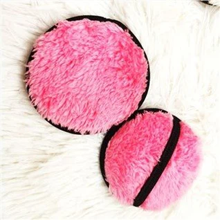 כרית להסרת איפור מקטיפה